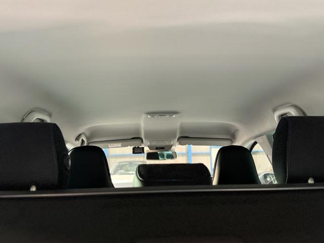 メガーヌ スポーツツアラー　ＧＴ　プッシュスタート・パドルシフト・ブラインドスポットワーニング・イージーパーキングアシスト（11枚目）