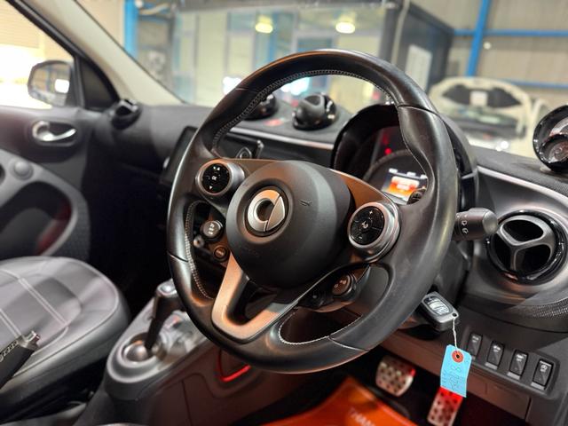 スマートフォーフォー ＢＲＡＢＵＳ　スポーツ　バックカメラ・禁煙・ドラレコ・ＴＶ・Ｂｌｕｅｔｏｏｔｈ・シートヒーター（36枚目）