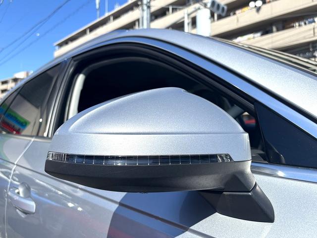 Ａ４アバント ２．０ＴＦＳＩ　アシスタンスｐｋｇ・マトリクスＬＥＤ・バーチャルコックピット・Ａｕｄｉプレセンス・サイドアシスト・アクティブレーンアシスト・アダプティブクルーズコントロール・パワーバックドア・車両取説・スペアキー（25枚目）