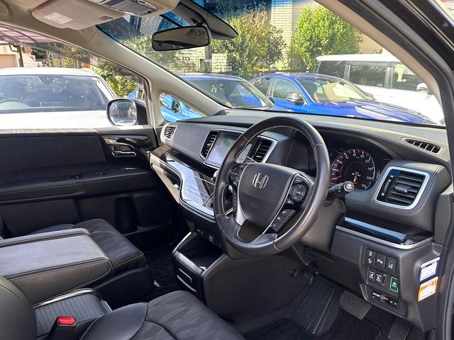 オデッセイ アブソルート・ＥＸホンダセンシング　４ＷＤ・両側電動ドア・純正ナビ・後席モニター・全周囲カメラ・バックカメラ・スマートパーキングアシスト・ブラインドスポット・クルーズコントロール・ヒーター付パワーシート・３ゾーンエアコン・ＥＴＣ（33枚目）