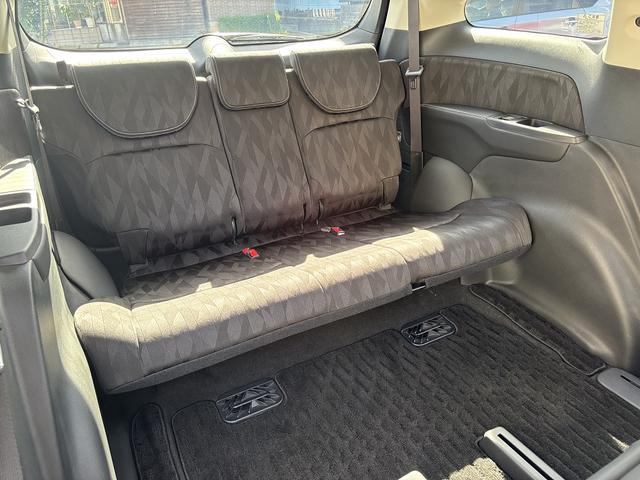 オデッセイ アブソルート・ＥＸホンダセンシング　４ＷＤ・両側電動ドア・純正ナビ・後席モニター・全周囲カメラ・バックカメラ・スマートパーキングアシスト・ブラインドスポット・クルーズコントロール・ヒーター付パワーシート・３ゾーンエアコン・ＥＴＣ（64枚目）