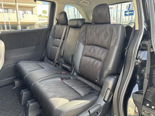 オデッセイ アブソルート・ＥＸホンダセンシング　４ＷＤ・両側電動ドア・純正ナビ・後席モニター・全周囲カメラ・バックカメラ・スマートパーキングアシスト・ブラインドスポット・クルーズコントロール・ヒーター付パワーシート・３ゾーンエアコン・ＥＴＣ（70枚目）