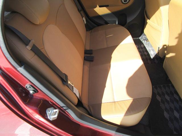 ミラジーノ プレミアムＸ　ナビ　ハーフレザ－シ－ト　キ－レス　ドライブレコーダーアルミ　ウッドハンドル　ＥＴＣ　内外装綺・麗　電動格納ミラー　ウィンカーミラー　タイミングベルト交換済み（11枚目）