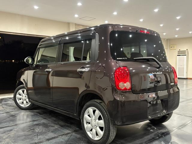 アルトラパン Ｇ　整備済み　走行６３．０００キロ　ベルト類一式新品交換済み　アイドリングストップ　ナビ　バックカメラ　地デジ　ドラレコ　Ｂｌｕｅｔｏｏｔｈオーディオ　シートヒーター　スマートキー　キセノンヘッドライト（6枚目）