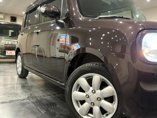 アルトラパン Ｇ　整備済み　走行６３．０００キロ　ベルト類一式新品交換済み　アイドリングストップ　ナビ　バックカメラ　地デジ　ドラレコ　Ｂｌｕｅｔｏｏｔｈオーディオ　シートヒーター　スマートキー　キセノンヘッドライト（16枚目）