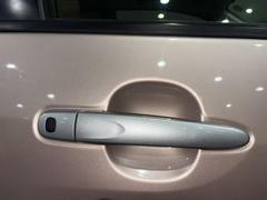 ��ž�ʡ������ʤ��줾��Υ��������ϥ�ɥ�ˤϡ������ʥꥯ�����ȥ����å��դ������ޡ��ȥ����򥫥Х��ݥ��åȤ���Ф����˸��γ����Ĥ᤬��ǽ�Ǥ��� 5