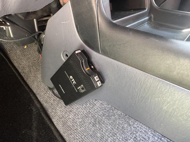 ランドクルーザープラド ＴＸ　ＮＯＸ－ＰＭ適合／丸目変換／ターボタイマー／ＥＴＣ／茶シートカバー／ディーゼル適合車／証明書付／Ｔベルト交換履歴有（8枚目）