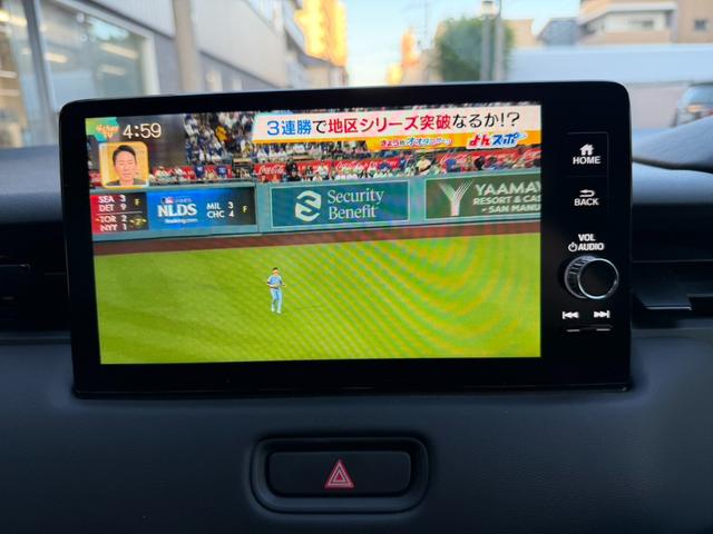 ヴェゼル ｅ：ＨＥＶ　Ｚ　１オーナー／前後純正ドラレコ／純正デジタルインナーミラー／アラウンドビューモニター／ワイヤレス充電／パワーバックドア／ビルトインＥＴＣ２．０／純正ナビ（10枚目）