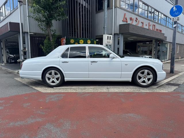 BENTLEY ARNAGE T