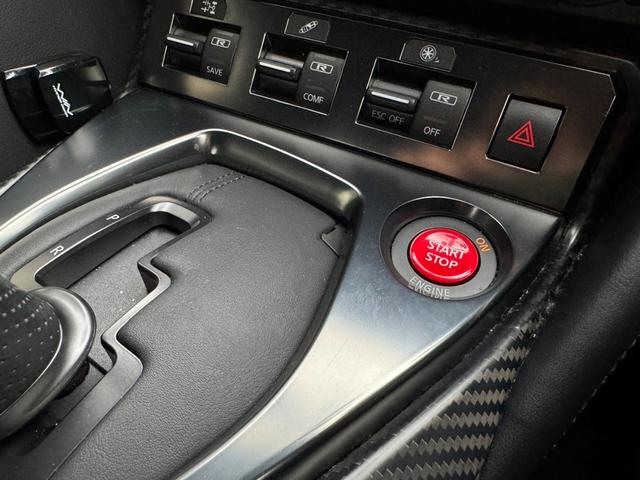 ＧＴ－Ｒ プレミアムエディション　１オーナー／ＮＩＳＭＯスポーツリセッティング／テレビキャンセラー付き／／ドラレコ／レーダー探知機（15枚目）