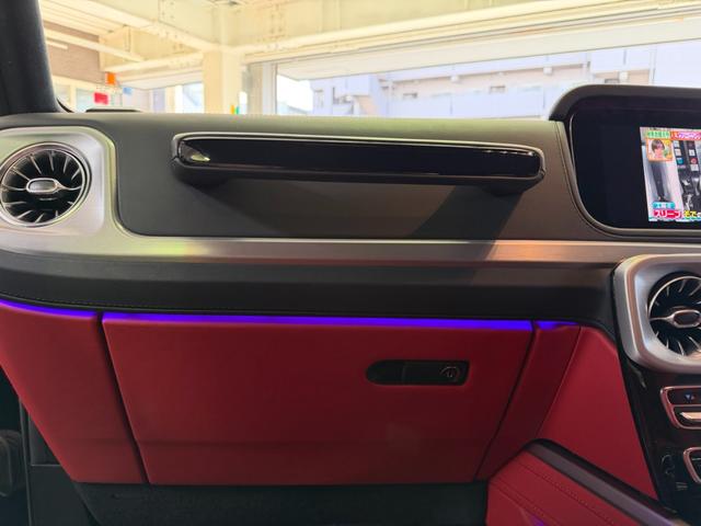 Ｇクラス Ｇ６３　ＡＭＧレザーエクスクルーシブパッケージ　赤本革シート／３６０°ドラレコ／レーダー探知機／ＴＶキャンセラー（16枚目）