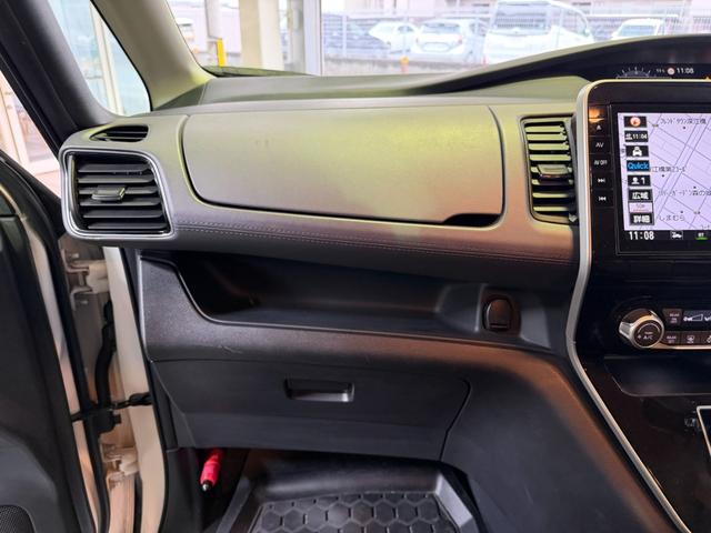 セレナ ハイウェイスターV セーフティパック/純正9型ナビ/ETC(16枚目)