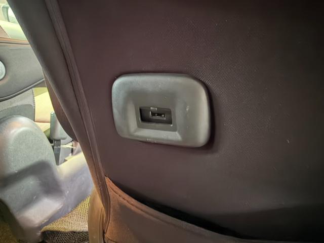 セレナ ハイウェイスターV セーフティパック/純正9型ナビ/ETC(23枚目)