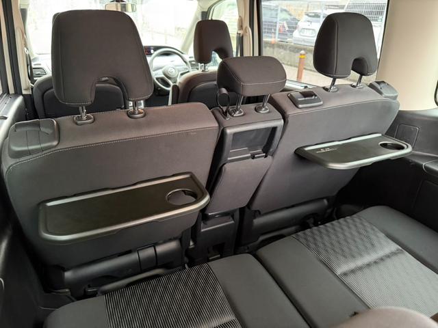 セレナ ハイウェイスターV セーフティパック/純正9型ナビ/ETC(30枚目)