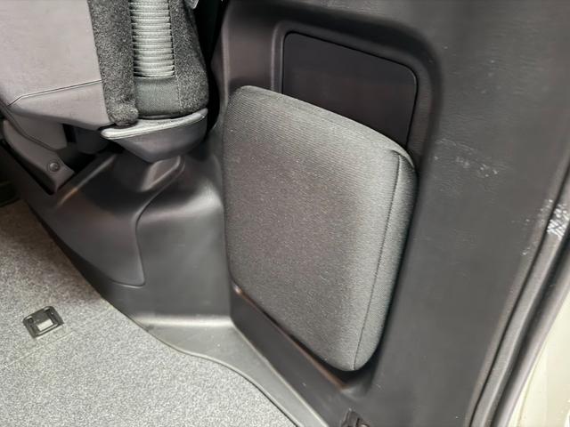 セレナ ハイウェイスターV セーフティパック/純正9型ナビ/ETC(43枚目)