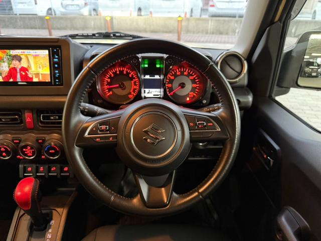 ジムニー ＸＣ　ゲレンデ仕様　ＤＡＭＤ　ＬｉｔｔｌｅＧ　コンプリート／革調シート／フルセグナビ／バックカメラ／ＥＴＣ／ワンオーナー（3枚目）