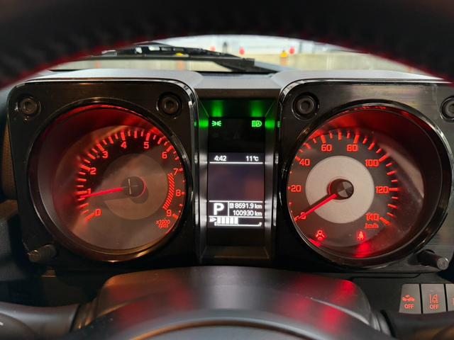 ジムニー ＸＣ　ゲレンデ仕様　ＤＡＭＤ　ＬｉｔｔｌｅＧ　コンプリート／革調シート／フルセグナビ／バックカメラ／ＥＴＣ／ワンオーナー（6枚目）