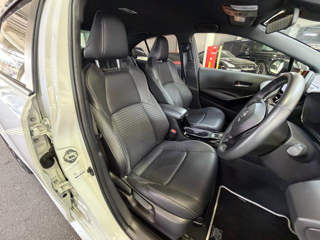 カローラ ハイブリッド　ダブルバイビー　ワンオーナー／純正ナビ／ａｐｐｌｅｃａｒｐｌａｙ／ドラレコ／走行中視聴可／ハーフレザーシート／ＥＴＣ（17枚目）