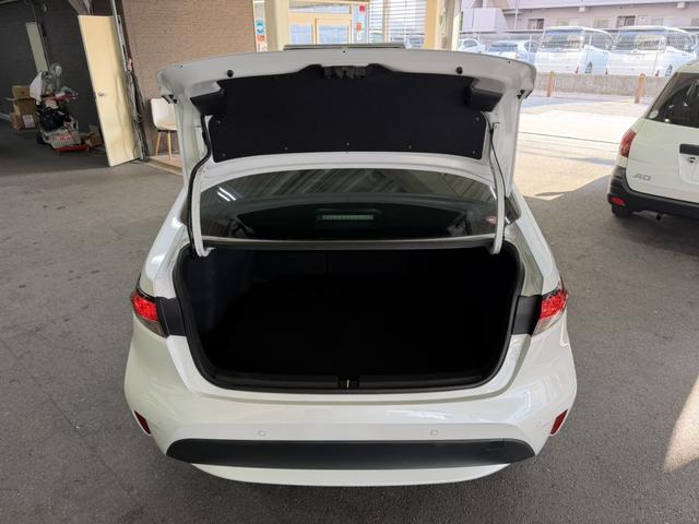 カローラ ハイブリッド　ダブルバイビー　ワンオーナー／純正ナビ／ａｐｐｌｅｃａｒｐｌａｙ／ドラレコ／走行中視聴可／ハーフレザーシート／ＥＴＣ（28枚目）