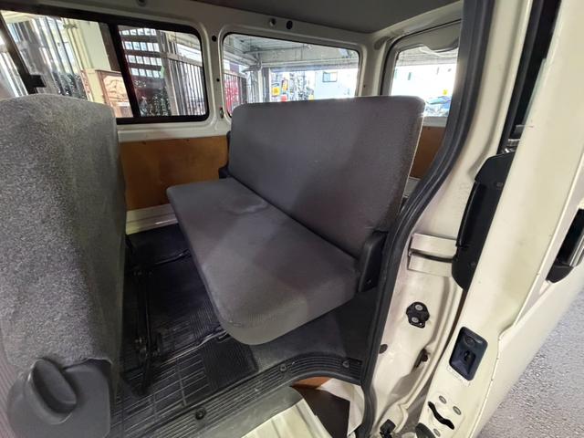 ハイエースバン ロングDX GLパッケージ 4型ルック/9人乗り/ワンオーナー/ETC/ブラックヘッドライト/フェイスチェンジ(20枚目)