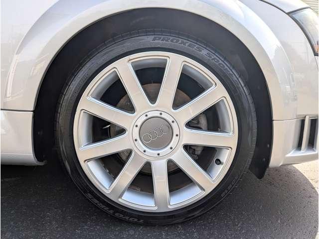 ＴＴクーペ １．８Ｔ　Ｓライン　特別限定車　ユーザーダイレクト販売車／１．８ターボＳラインリミテッド／ブルー革シート／室内屋根ルーフライニング新品張替済／純正１８インチアルミ／ステアシフト／シートヒーター／大型リヤスポイラー／アドバンスキー２個（49枚目）