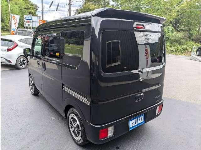 エブリイ ジョインターボ　ハイルーフ　４ＷＤ　ライトカスタム／当店デモカー社外品数点付／ローダウン／黒革調シート／１４ＲＸ－２アルミ／ワイドナビ地デジ／ＬＥＤ／ＹＯＫＯＨＡＭＡラジアルＳ３０６タイヤ／オプション４０万付き／リヤスポイラー／ダッシュ（2枚目）