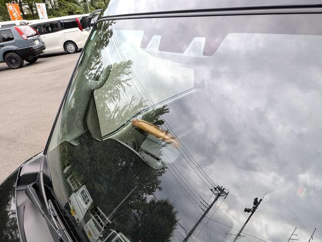 エブリイ ジョインターボ　ハイルーフ　４ＷＤ　ライトカスタム／当店デモカー社外品数点付／ローダウン／黒革調シート／１４ＲＸ－２アルミ／ワイドナビ地デジ／ＬＥＤ／ＹＯＫＯＨＡＭＡラジアルＳ３０６タイヤ／オプション４０万付き／リヤスポイラー／ダッシュ（13枚目）