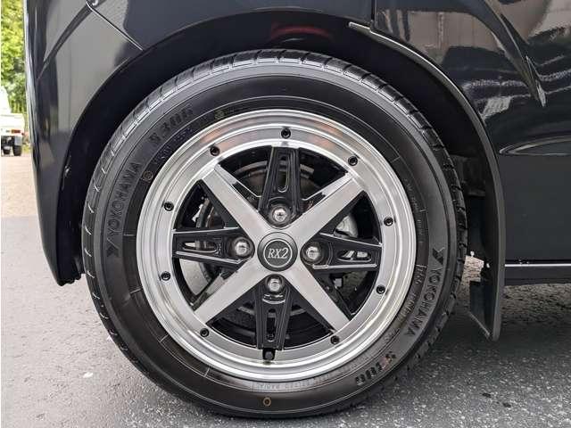 エブリイ ジョインターボ　ハイルーフ　４ＷＤ　ライトカスタム／当店デモカー社外品数点付／ローダウン／黒革調シート／１４ＲＸ－２アルミ／ワイドナビ地デジ／ＬＥＤ／ＹＯＫＯＨＡＭＡラジアルＳ３０６タイヤ／オプション４０万付き／リヤスポイラー／ダッシュ（37枚目）