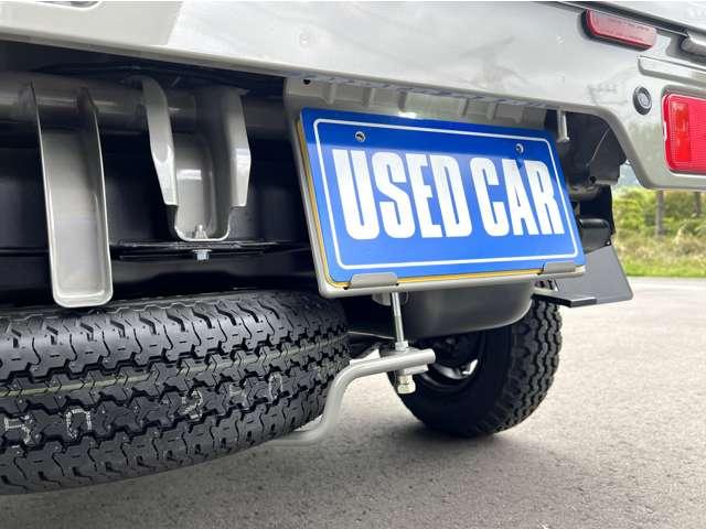 スーパーキャリイ Ｘリミテッド　３方開　４ＷＤ　Ｒ７／３月車／ライトカスタム４ＷＤ／５速／ＭＵＤバーンブラックアルミ／ＬＥＤライト＆ＬＥＤフォグ／横浜ジオランダーＫＴタイヤ／スズキセーフティサポート／キーレスエントリー／切替式４ＷＤ（32枚目）