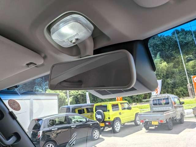 ハイゼットカーゴ クルーズターボ　４ＷＤ　ライトカスタム／ワイドナビ／リフトアップ／社外Ｗｅｄｓ１４ＭＵＤブラックアルミ／ＹＯＫＯＨＡＭＡジオランダーオールテレーンタイヤ／オプション４１万付き／オールＬＥＤ／リヤスポイラー／ジュータンマット／（23枚目）