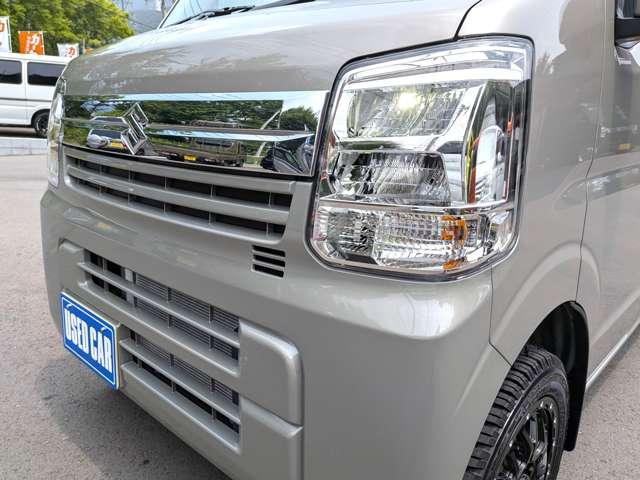 エブリイ ジョインターボ　ハイルーフ　４ＷＤ　リフトＵＰ／黒革調シート／１４ＭＵＤアルミ／ＬＥＤ／ライトカスタム／ワイドナビ／ＹＯＫＯＨＡＭＡジオランダーオールテレーンタイヤ／オプション４０万付き／オールＬＥＤ／リヤスポイラー／ジュータンマット／（7枚目）