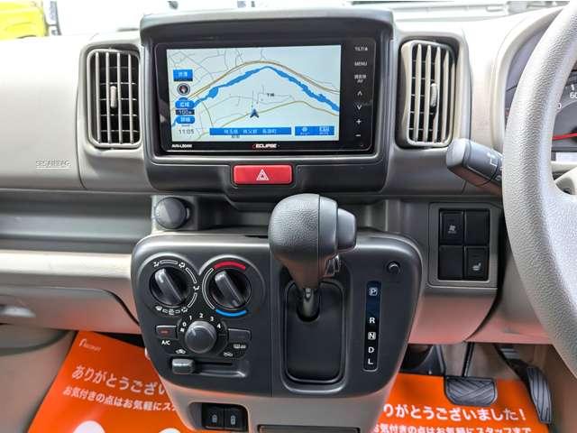 エブリイ ジョインターボ　ハイルーフ　４ＷＤ　リフトＵＰ／黒革調シート／１４ＭＵＤアルミ／ＬＥＤ／ライトカスタム／ワイドナビ／ＹＯＫＯＨＡＭＡジオランダーオールテレーンタイヤ／オプション４０万付き／オールＬＥＤ／リヤスポイラー／ジュータンマット／（12枚目）