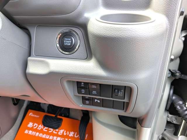 エブリイ ジョインターボ　ハイルーフ　４ＷＤ　リフトＵＰ／黒革調シート／１４ＭＵＤアルミ／ＬＥＤ／ライトカスタム／ワイドナビ／ＹＯＫＯＨＡＭＡジオランダーオールテレーンタイヤ／オプション４０万付き／オールＬＥＤ／リヤスポイラー／ジュータンマット／（16枚目）