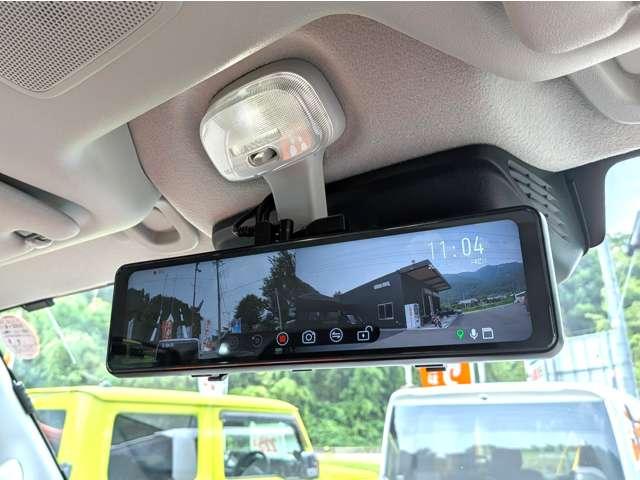 エブリイ ジョインターボ　ハイルーフ　４ＷＤ　リフトＵＰ／黒革調シート／１４ＭＵＤアルミ／ＬＥＤ／ライトカスタム／ワイドナビ／ＹＯＫＯＨＡＭＡジオランダーオールテレーンタイヤ／オプション４０万付き／オールＬＥＤ／リヤスポイラー／ジュータンマット／（17枚目）