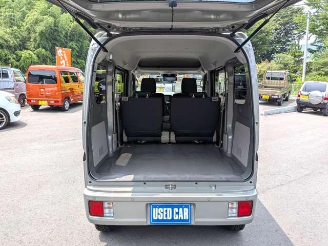 エブリイ ジョインターボ　ハイルーフ　４ＷＤ　リフトＵＰ／黒革調シート／１４ＭＵＤアルミ／ＬＥＤ／ライトカスタム／ワイドナビ／ＹＯＫＯＨＡＭＡジオランダーオールテレーンタイヤ／オプション４０万付き／オールＬＥＤ／リヤスポイラー／ジュータンマット／（27枚目）