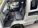 Ｘリミテッド　３方開　４ＷＤ　Ｒ７／３月車／ライトカスタム４ＷＤ／５速／ＭＵＤバーンブラックアルミ／ＬＥＤライト＆ＬＥＤフォグ／横浜ジオランダーＫＴタイヤ／スズキセーフティサポート／キーレスエントリー／切替式４ＷＤ（23枚目）