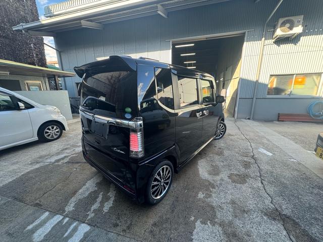 N-BOXカスタム G・ターボAパッケージ(4枚目)