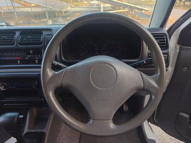 ジムニー ＸＣ　リフトアップ／社外オーディオ／社外アルミ／シートカバー／ＢＦグットリッチ／冬タイヤアルミ付き（8枚目）