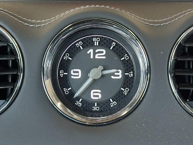 ＲＣＺ ベースグレード　後期モデル・パナソニック地デジナビ・バックカメラ・ドラレコ・ＥＴＣ・１８インチアルミ・オートエアコン・キーレス（24枚目）