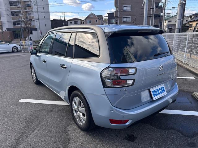 グランドＣ４ ピカソ セダクション　メモリーナビ　フルセグＴＶ　アラウンドビューモニター　スマートキー　ガラスルーフ　パドルシフト　クルーズコントロール　ＥＴＣ（12枚目）