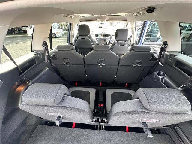 グランドＣ４ ピカソ セダクション　メモリーナビ　フルセグＴＶ　アラウンドビューモニター　スマートキー　ガラスルーフ　パドルシフト　クルーズコントロール　ＥＴＣ（21枚目）