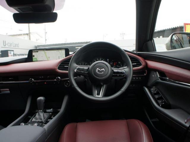 マツダ ＭＡＺＤＡ３ファストバック