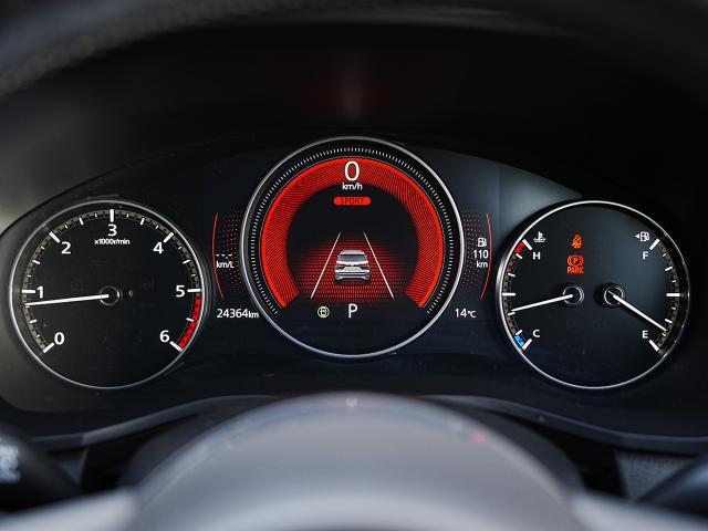 ＣＸ－６０ ＸＤ　Ｓパッケージ　衝突被害軽減システム　アダプティブクルーズコントロール　全周囲カメラ　オートマチックハイビーム　４ＷＤ　電動シート　シートヒーター　バックカメラ　オートライト　ＬＥＤヘッドランプ　Ｂｌｕｅｔｏｏｔｈ（5枚目）