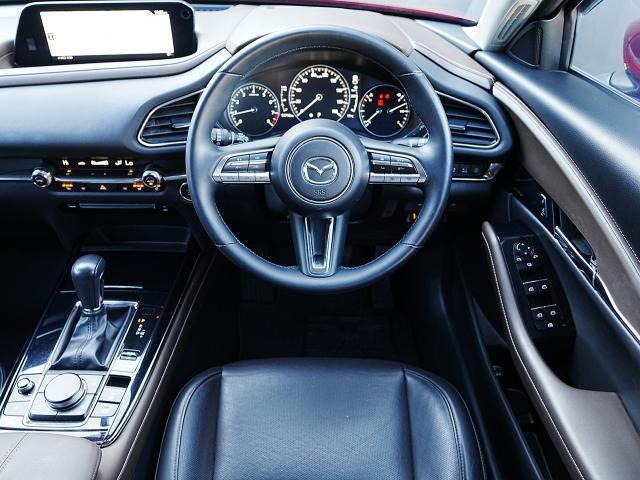 CX-30 20S Lパッケージ 衝突被害軽減システム アダプティブクルーズコントロール 全周囲カメラ オートマチックハイビーム 革シート 電動シート シートヒーター バックカメラ オートライト LEDヘッドランプ ETC(4枚目)