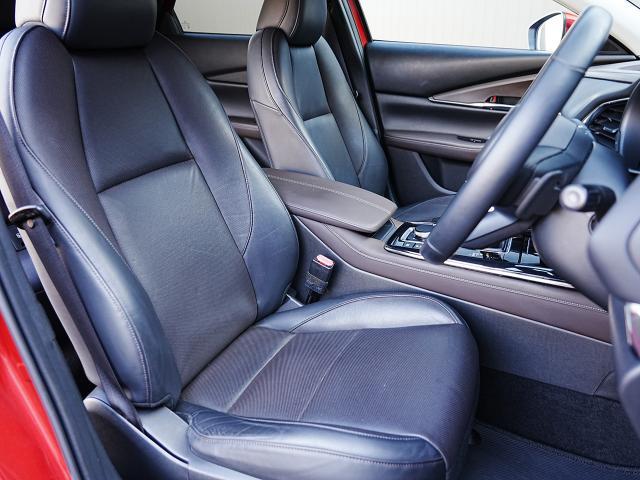 CX-30 20S Lパッケージ 衝突被害軽減システム アダプティブクルーズコントロール 全周囲カメラ オートマチックハイビーム 革シート 電動シート シートヒーター バックカメラ オートライト LEDヘッドランプ ETC(15枚目)