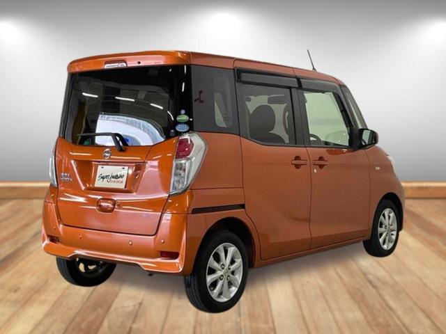 デイズルークス Ｘ　Ｖセレクション　ドライブレコーダー　バックカメラ　両側電動スライドドア　ナビ　ＴＶ　クリアランスソナー　衝突被害軽減システム　スマートキー　アイドリングストップ　ベンチシート　ＣＶＴ　盗難防止システム　ＡＢＳ　ＥＳＣ（7枚目）