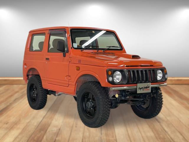 ジムニー ワイルドウインド　４ＷＤ　ＡＴ　ＣＤ　アルミホイール　エアコン　リフトアップ　スロットルボディ　オルタネーター　ウォーターポンプ　ラジエーター交換済み（10枚目）