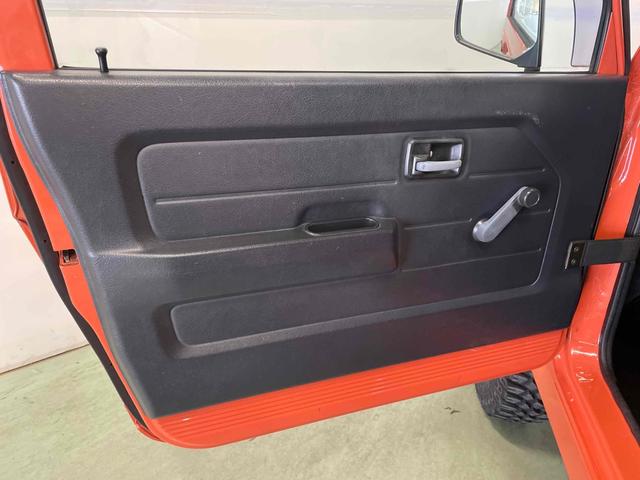 ジムニー ワイルドウインド　４ＷＤ　ＡＴ　ＣＤ　アルミホイール　エアコン　リフトアップ　スロットルボディ　オルタネーター　ウォーターポンプ　ラジエーター交換済み（46枚目）