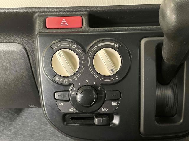アルト Ｌ　キーレスエントリー　アイドリングストップ　シートヒーター　ＣＶＴ　盗難防止システム　ＡＢＳ　ＥＳＣ　ＣＤ　ミュージックプレイヤー接続可　衝突安全ボディ　エアコン　パワーステアリング　パワーウィンドウ（31枚目）