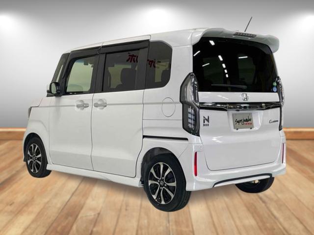 Ｎ－ＢＯＸカスタム Ｇ・Ｌホンダセンシング　ドライブレコーダー　両側スライド・片側電動　ナビ　クリアランスソナー　オートクルーズコントロール　レーンアシスト　衝突被害軽減システム　オートライト　ＬＥＤヘッドランプ　スマートキー（11枚目）